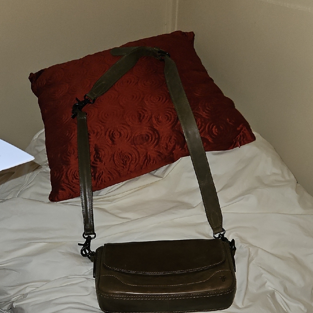Frye Leather Handbag. NWOT